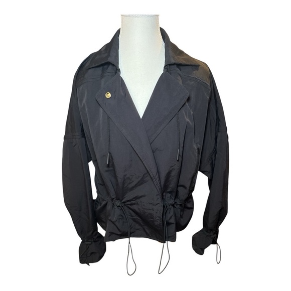 ATHLETA Acadia Cropped Utility Sz M Women's Black Jacket - Picture 2 of 11